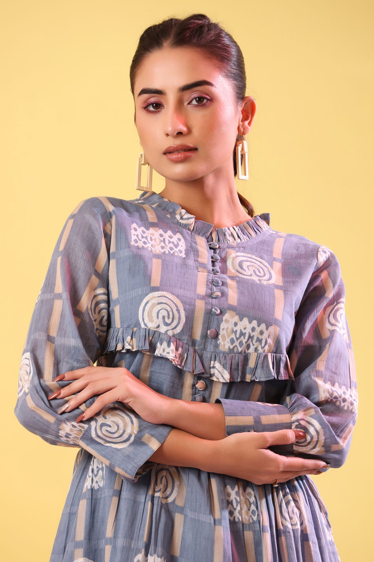  of embroided crosia short dress 4