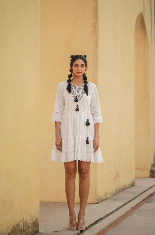 the cute whites 1