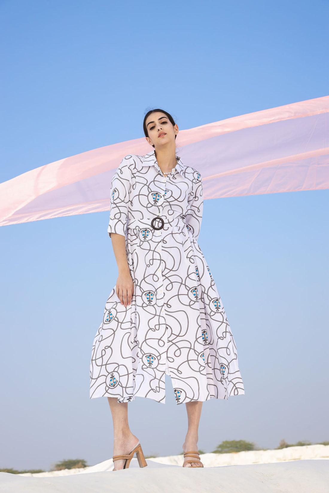 The Anchor Midi