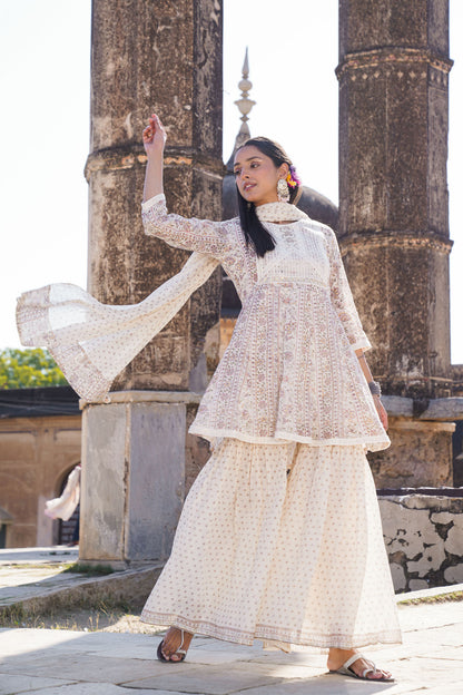 The Cute Sharara